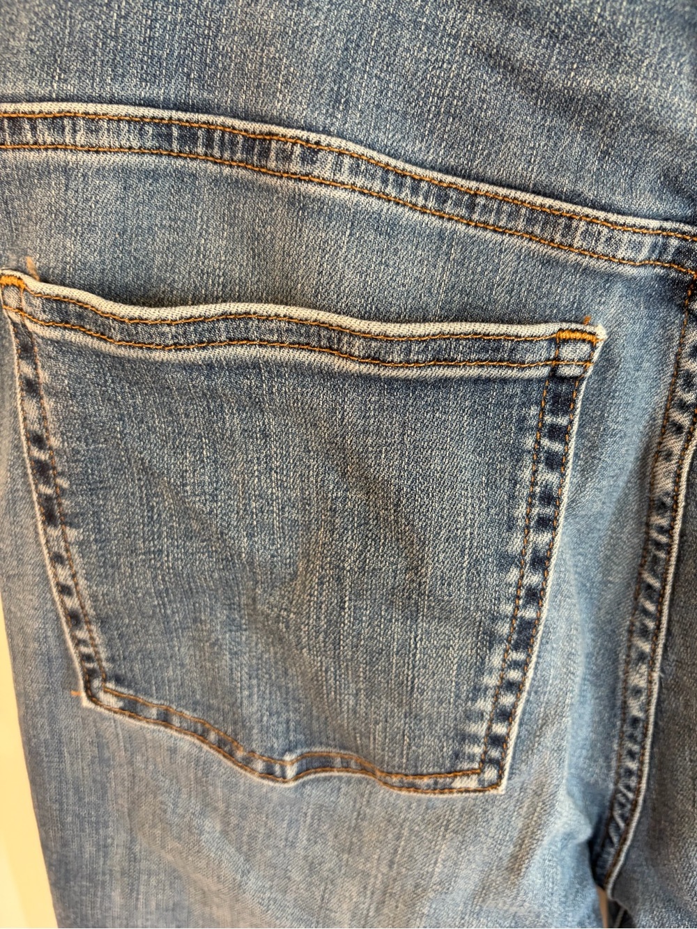 J Crew 9” vintage straight Straight-Leg High-Rise Women’s Jeans in Medium Blue - Picture 9 of 9